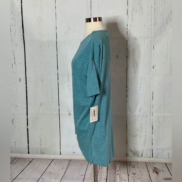 LuLa Roe Irma - Picture 4 of 7